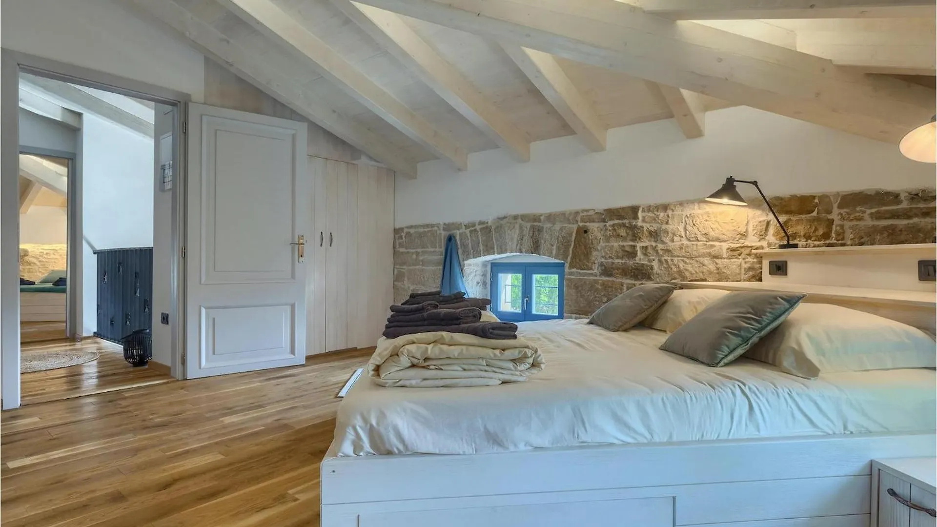 Villa Pi Brecevici Ferienhaus
