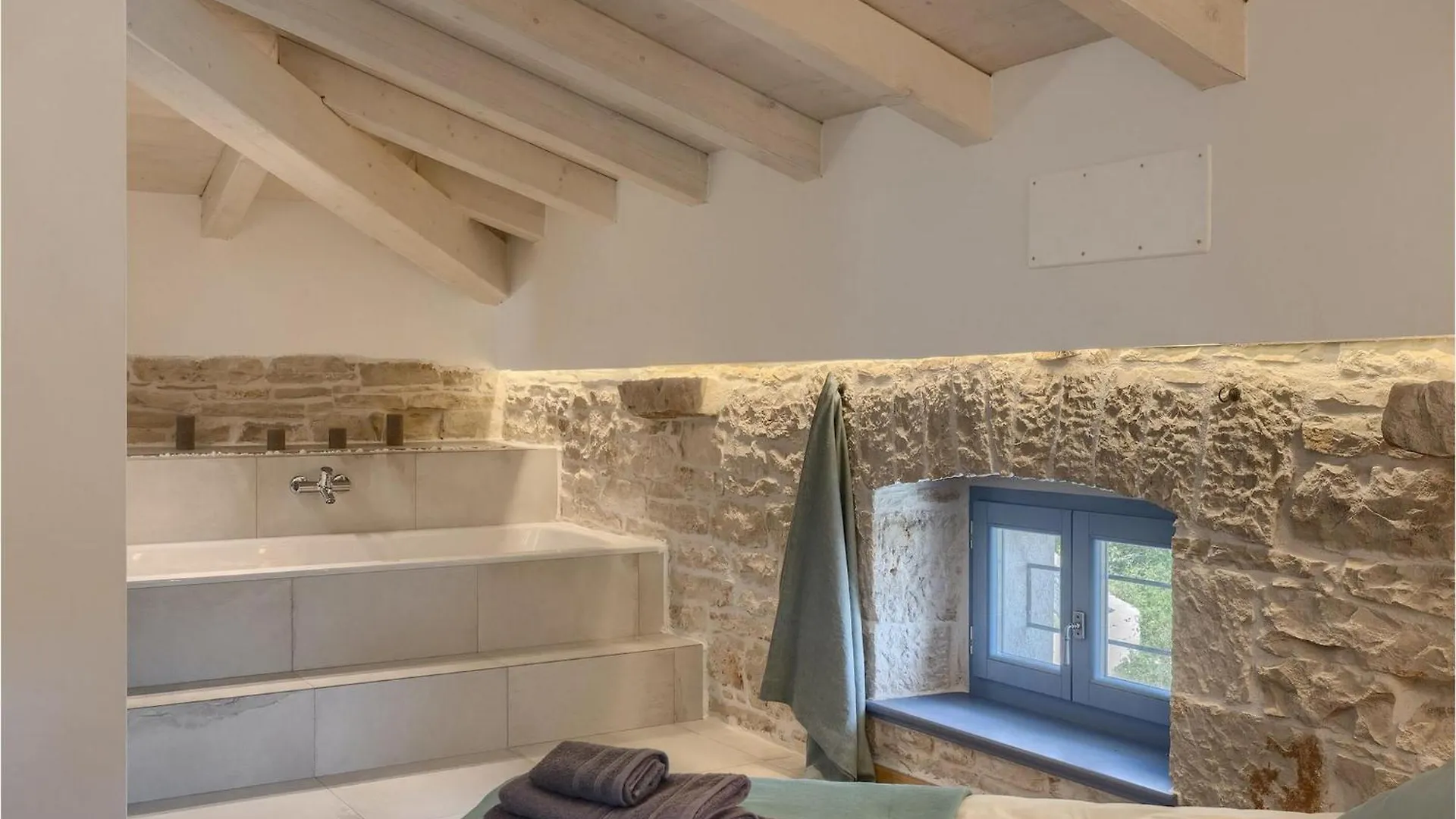 Villa Pi Brecevici Ferienhaus