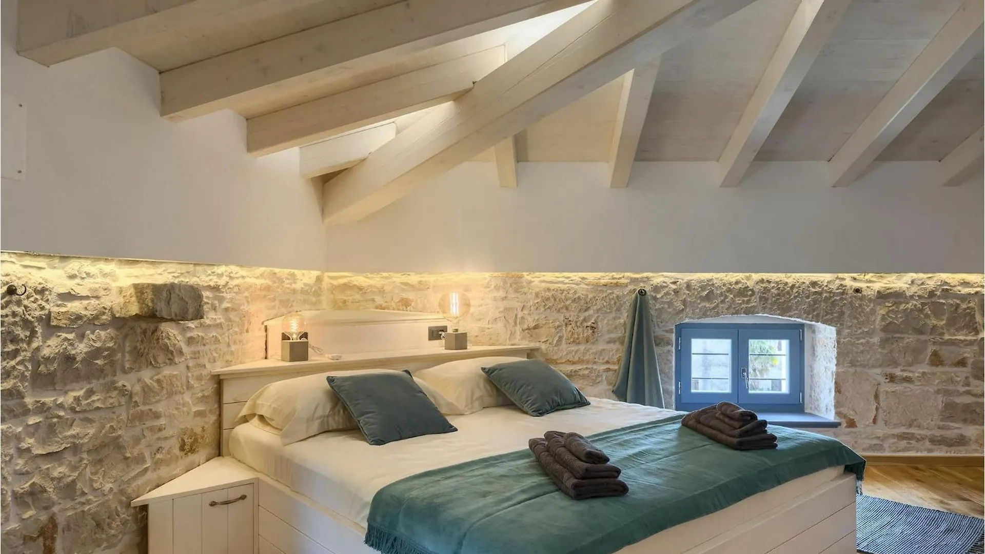 Villa Pi Brecevici Ferienhaus